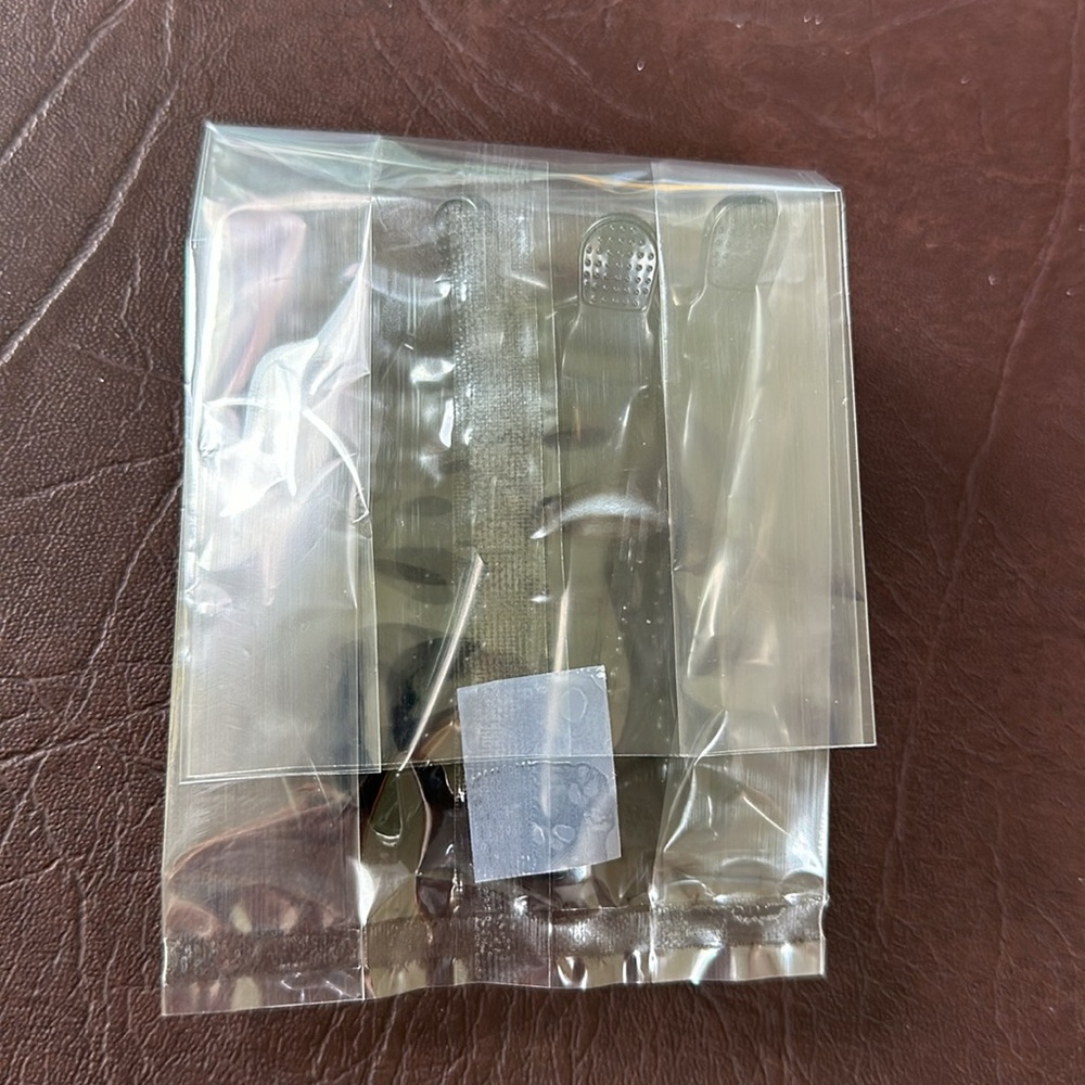 Madison Reed Professional Hair Trimming Clips - Picture 4 of 7